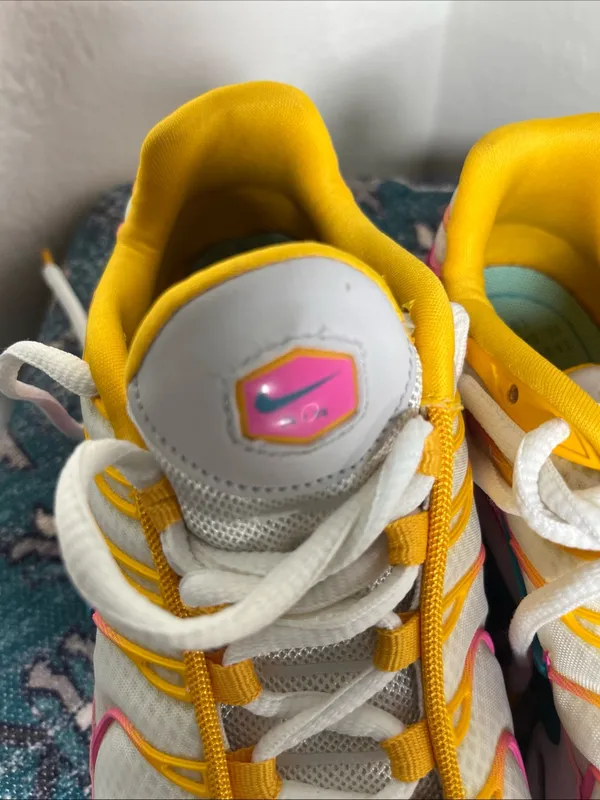 Nike Women's White Mesh Athletic Sneakers with Yellow & Pink Accents - Image 11