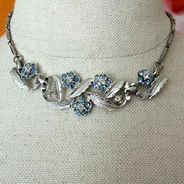 Vintage Blue Rhinestone Floral Leaf Statement Necklace Silver - Image 2