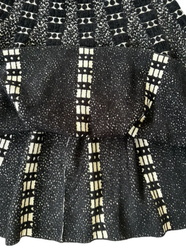 EUC Anthropologie MOTH Jacquard Knit Granite Skater Skirt Black Cream Medium - Image 7