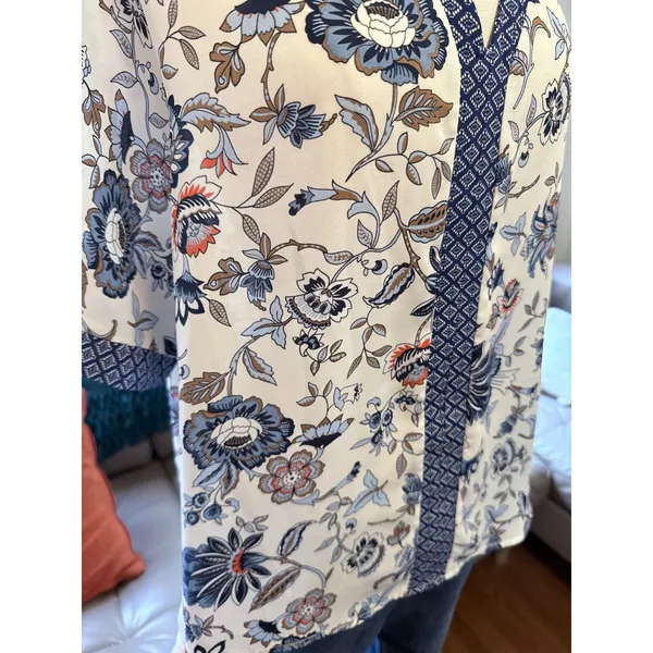 W5 Floral Boho V-Neck Blouse Cream Blue Orange Geometric Trim Short Sleeve Large - Image 2