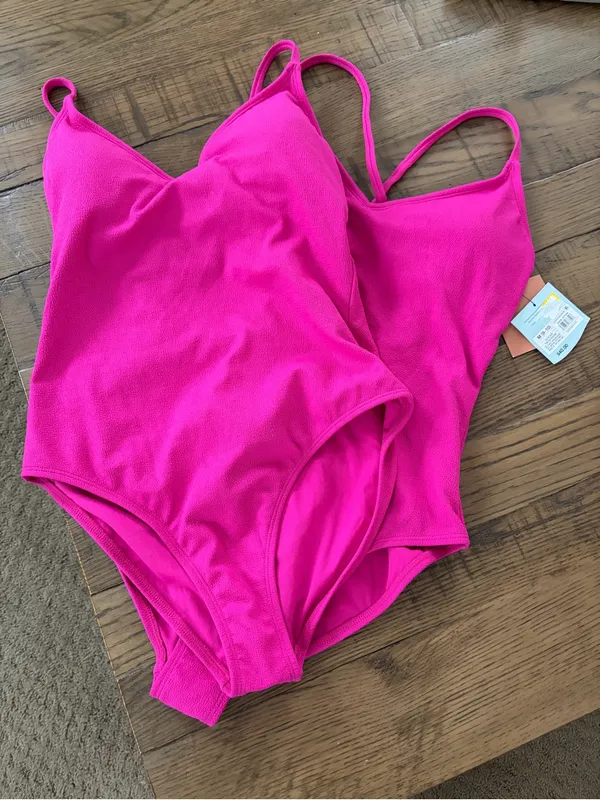 Shade & Shore Hot Pink One-Piece Swimsuit - Image 4