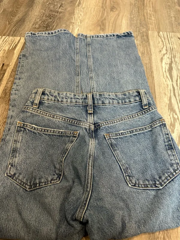 ZARA Jeans - Image 3