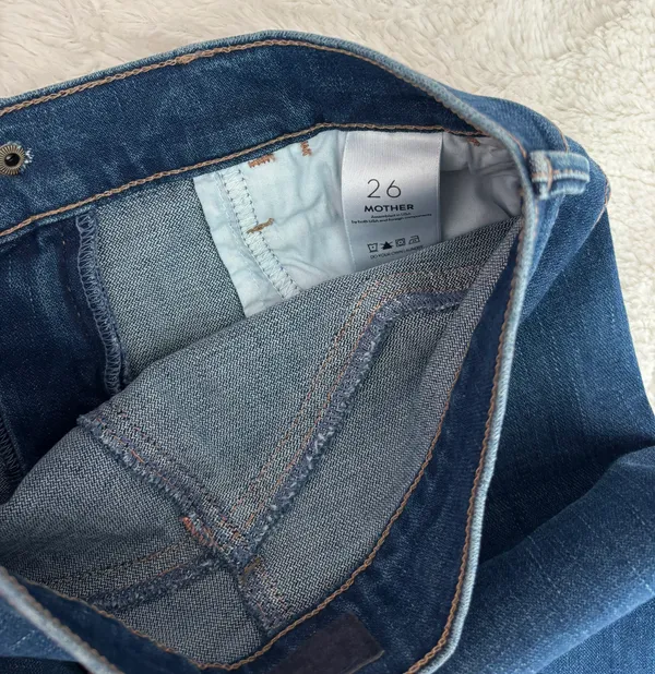 MOTHER Denim The Snap Hustler Ankle Jeans - Image 8