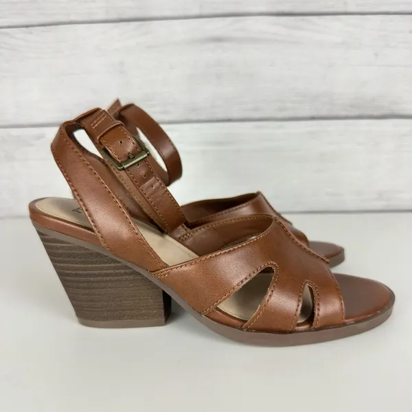 Frye and Co. Women's Brown Gelsey Heeled Open Toe Sandals Size 6.5 Vegan Leather - Image 3