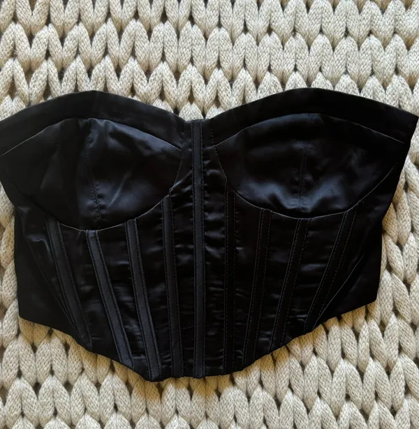 Garage Corset - Image 2