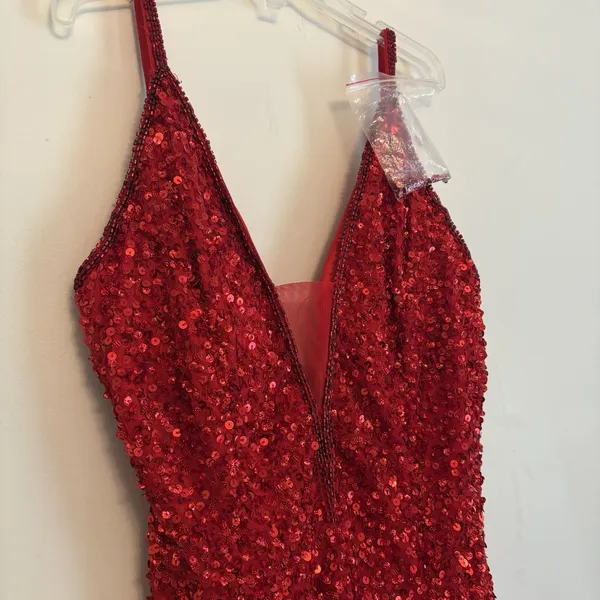 Primavera Couture 3572 Sz 2 Red Cocktail Formal‎ Dress Short Sequin Homecoming - Image 2