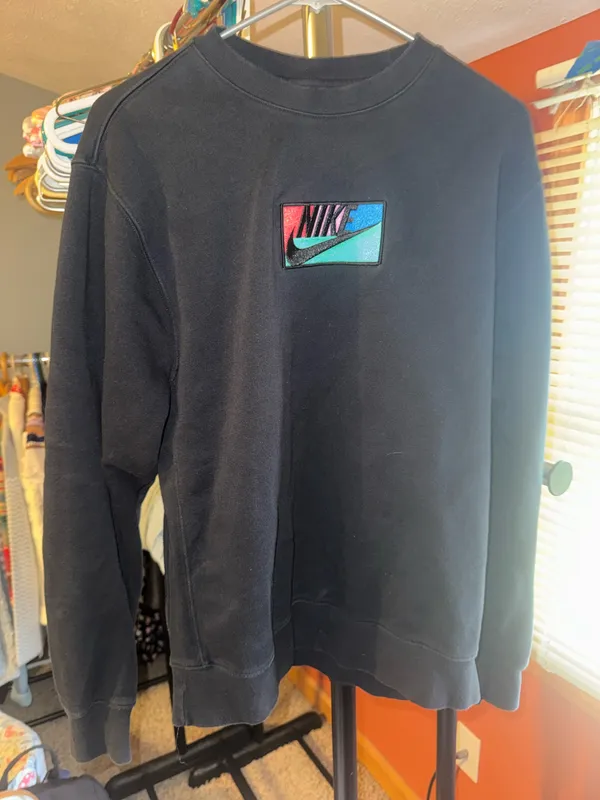 Nike Crewneck Sweatshirt - Image 3
