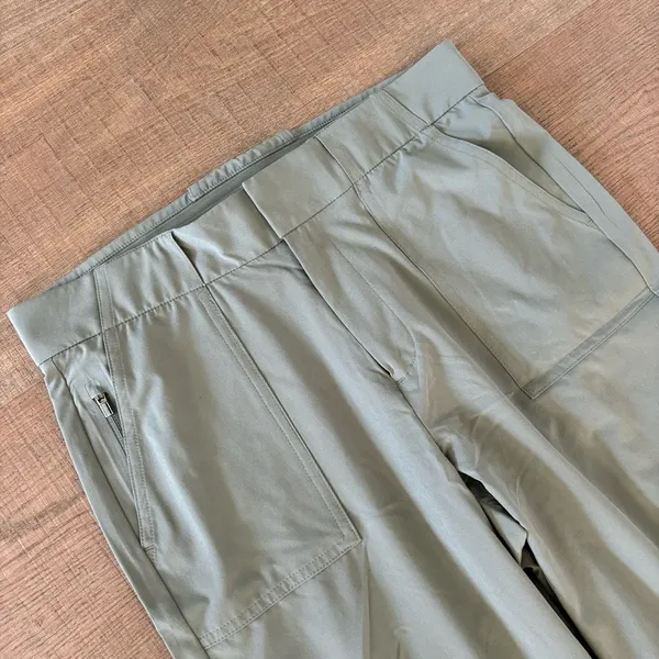 athleta tribeca utility crop laurel olive pants - Image 4