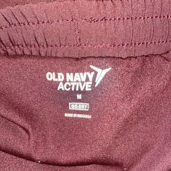 Old Navy Active Shorts - Image 4