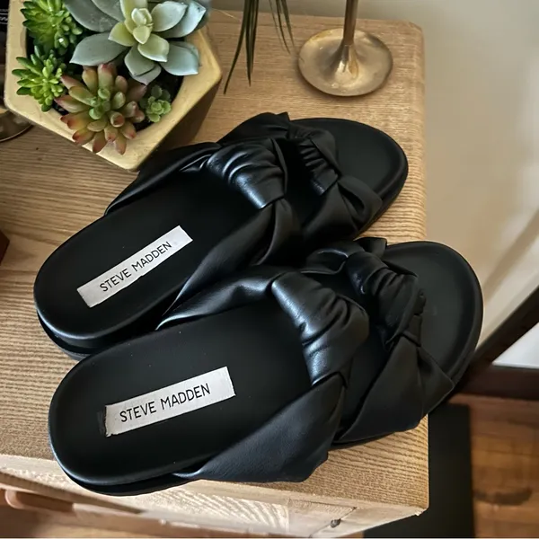Steve Madden Melony Double Knot Black Slide Sandals Faux Leather Size 6‎ - Image 3