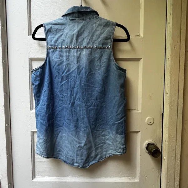 Y2K Mudd Studded Denim Shirt M Cowgirl Equestrian Festival Nostaligia Kidcore - Image 2
