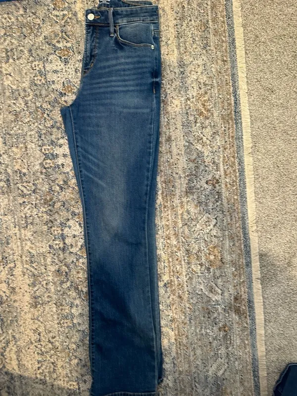 Old Navy AE Mom Jean - Image 6