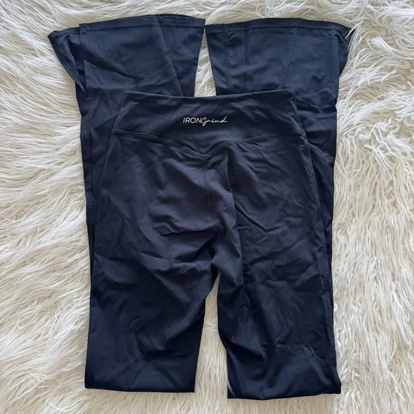 Irongrind Reborn Flared Leggings Jet Black Size Small - Image 2