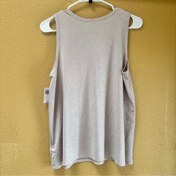 Old Navy luxe Light pink shine Top size M - Image 4