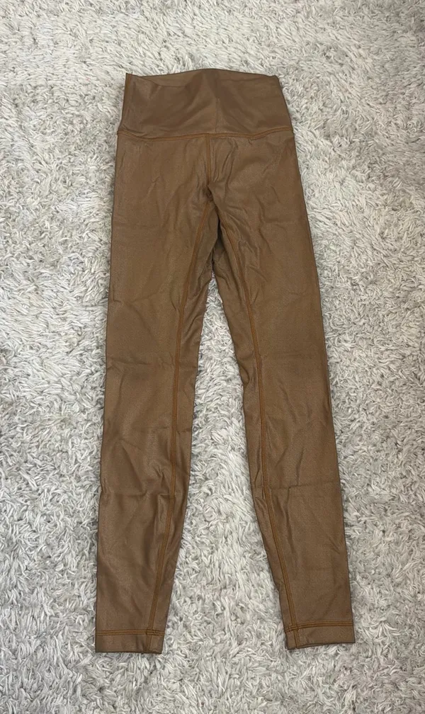 Lululemon leggings gold - Image 4