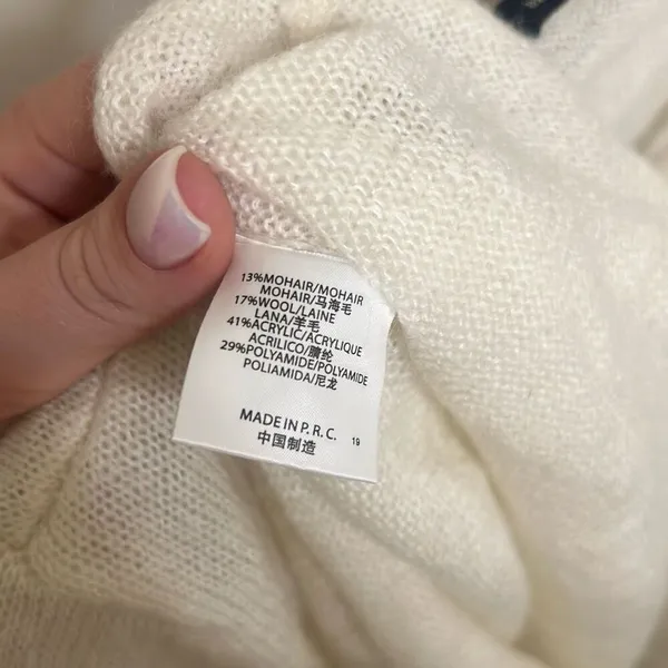 ✨Brandy Melville ANDI MOHAIR V-NECK SWEATER✨ - Image 7