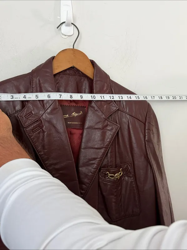 Vintage women’s Etienne Aigner Red Burgundy Leather Jacket, size 16 ©️ - Image 10