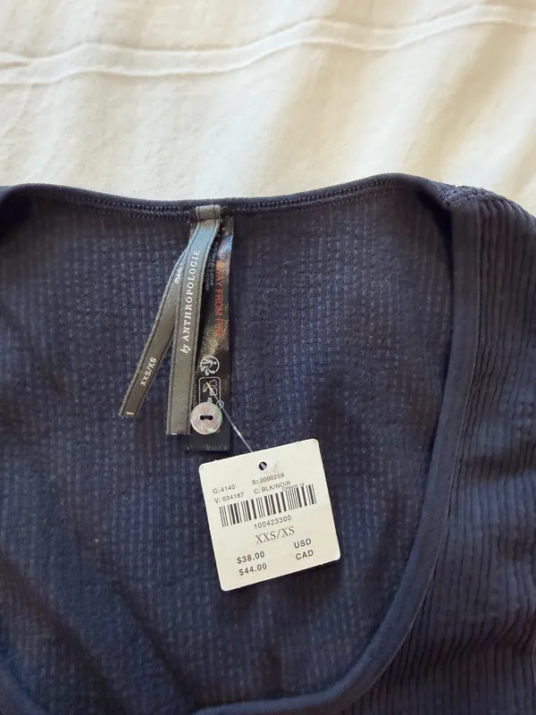 Anthropologie Seamless Henley Tank - Image 3