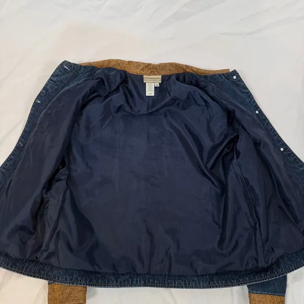 Coldwater Creek Denim Leather Trim Jacket Womens Medium Blue Western Paisley - Image 4