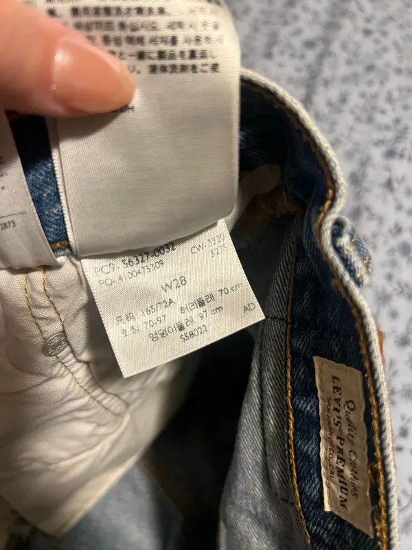 Levi’s Jean Denim Shorts Distressed 501 - Image 6