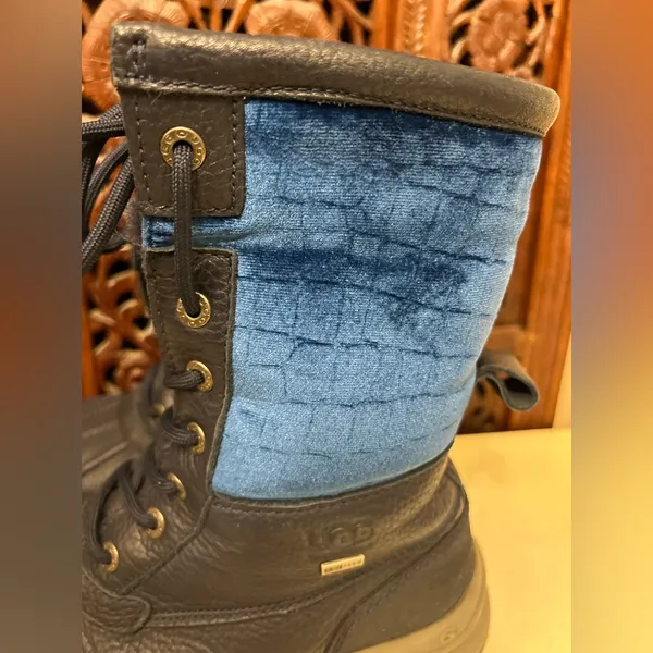 UGG Adirondack III Velvet Croc Navy Blue Waterproof Snow Boot Size 7.5 Women - Image 7