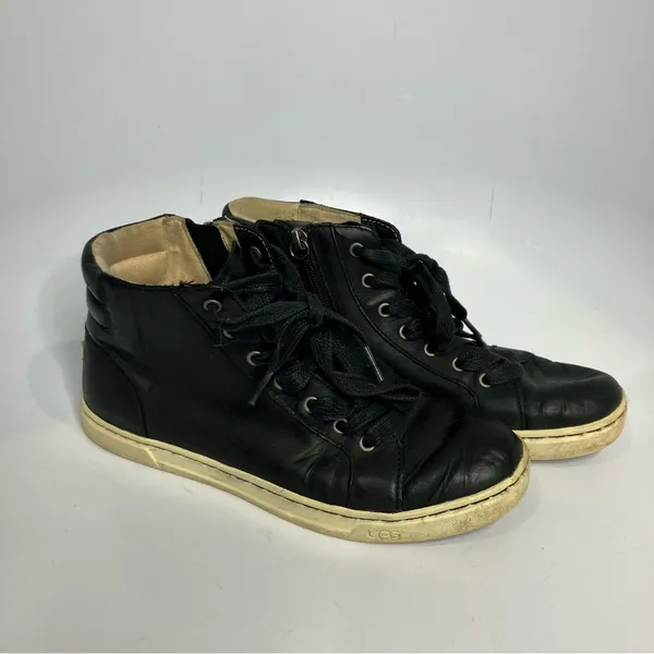 UGG Gradie‎ black leather high top sneakers women’s size 7.5 casual timeless - Image 3