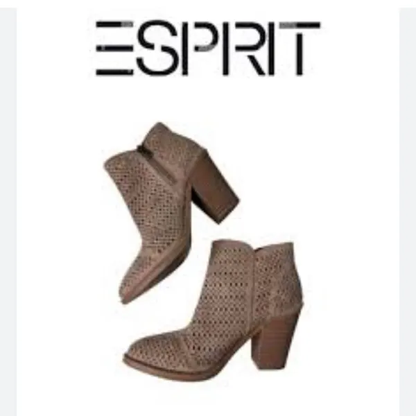 Spirit Ankle Boots Size 6.5 Medium - Image 2