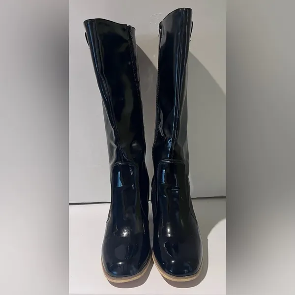 Leila Stone Vegan Black Patent Leather Cynira Knee-High Boots Block Heel Size 10 - Image 5