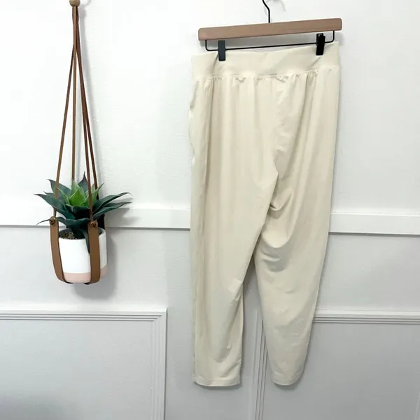 NWOT Old Navy Powersoft Go-Dry Ivory Athletic Joggers Size L - Image 2