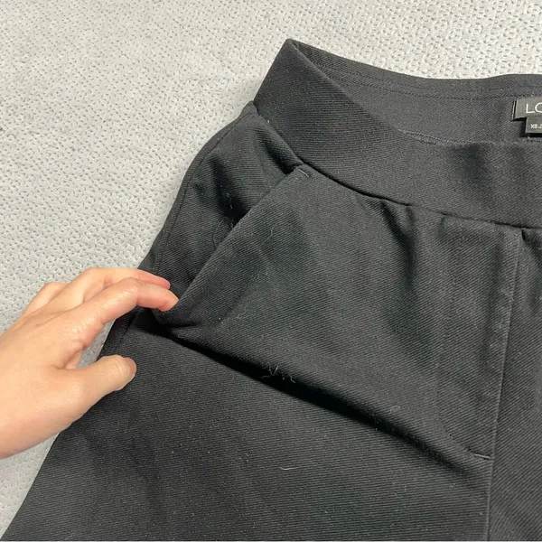 Loft Black Pull On Wide Leg Slacks Dress Pants Size XSmall EUC - Image 3