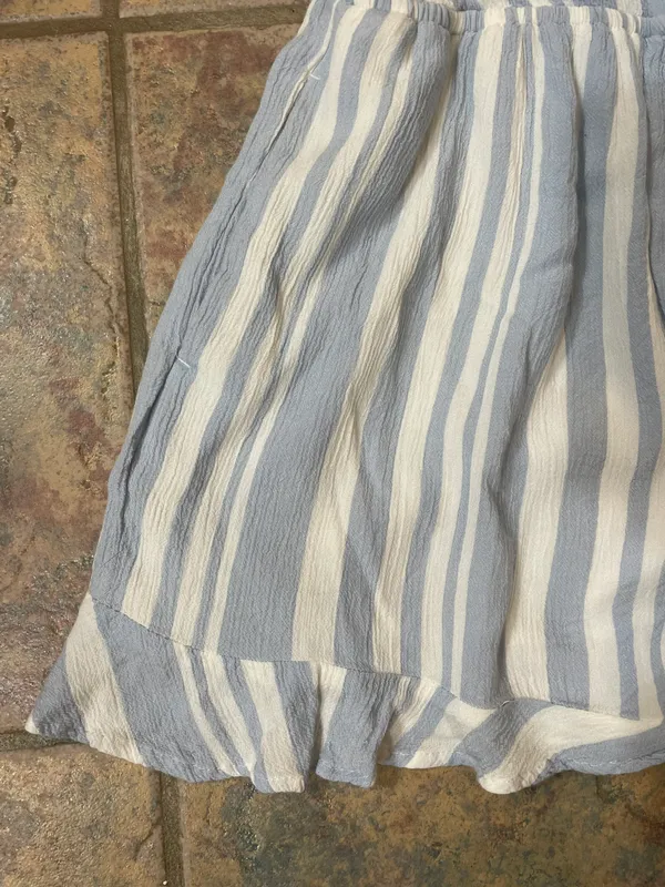 Flowy Romper - Image 3