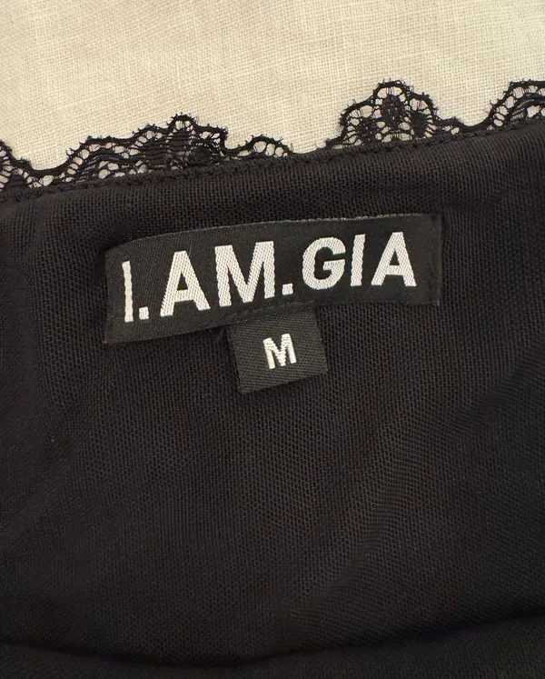 I am gia Black Mini Skirt - Image 2