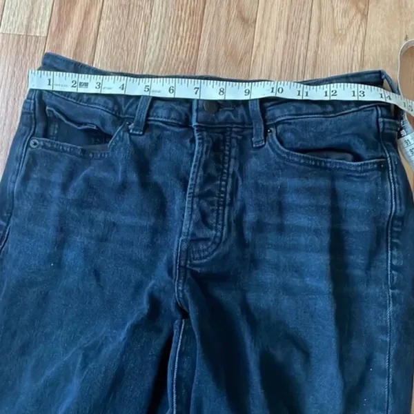 Old Navy Jeans Womens 6 Black High Rise OG Straight Distressed Casual Minimalist - Image 2