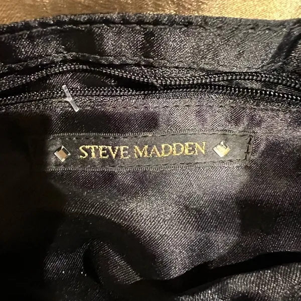 Steve Madden Gold Bag - Image 3