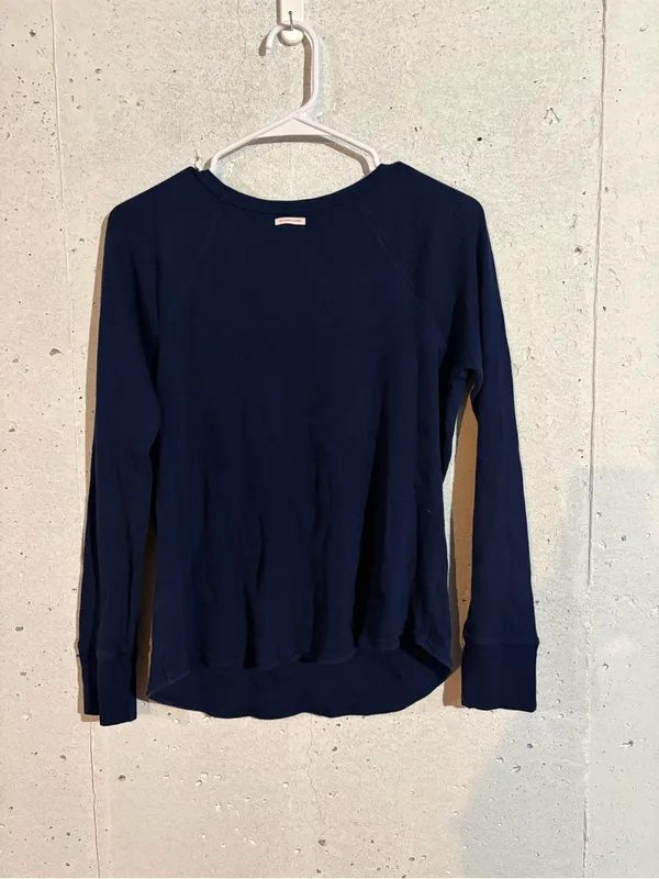 Victoria’s Secret Waffle Knit Henley Top | Size: Medium - Image 2