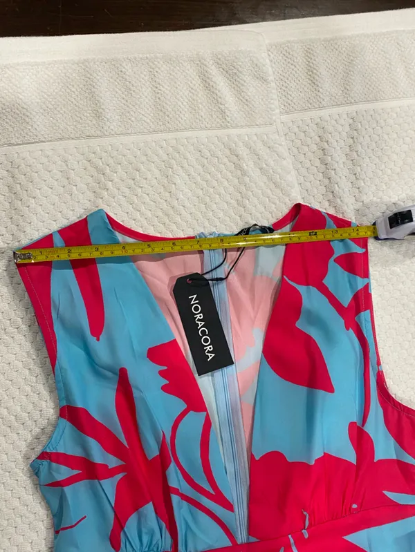 Sleeveless Maxi Dress in Turquoise with Hot Pink Floral Print - Image 5