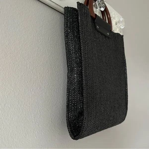 MW Most Wanted Black Straw Bag with Attachable Crossbody Strap - Image 3