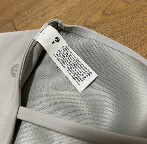 Lululemon size 6 Like a Cloud bra - Image 7