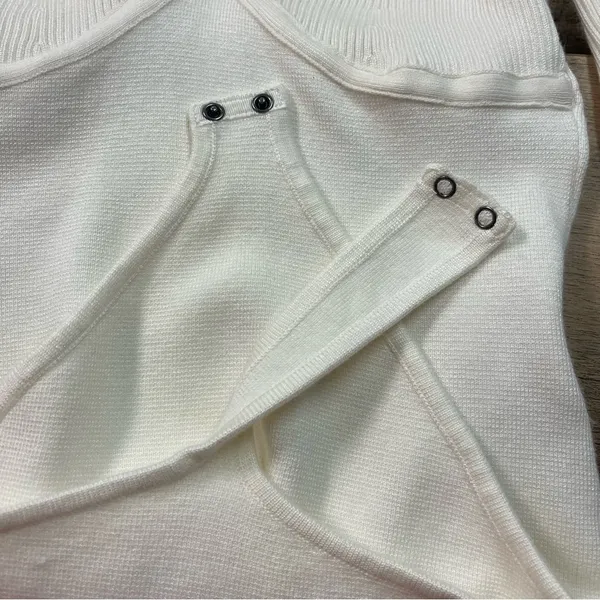 Abercrombie & Fitch V-Neck Ribbed Sweater Bodysuit in Cream Women’s Size XS - Image 6