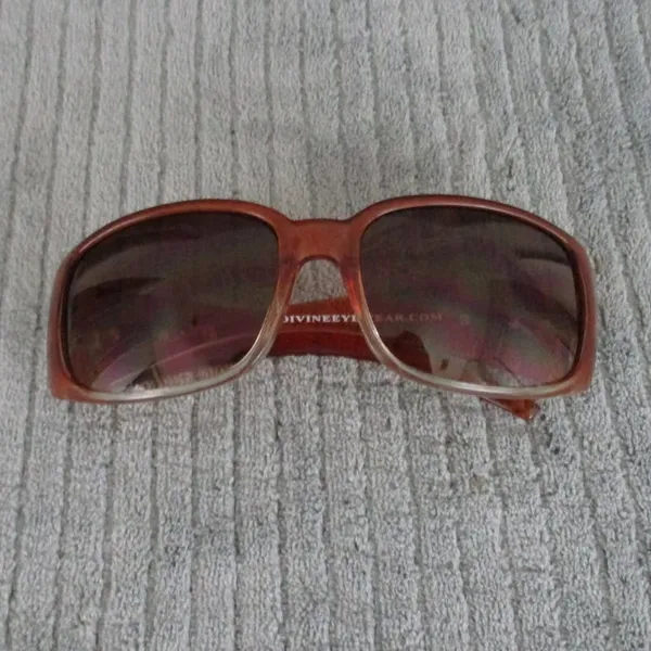 New Divine Eyewear Vixen Orange Fade/Amber Gradient Sunglasses NWT Women's - Image 7