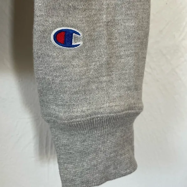 NWT Champion Reverse Weave Womens Pullover Hoodie Gray Small Embroidered‎ Logo - Image 2