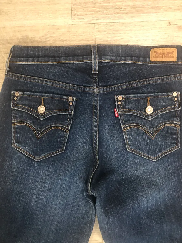 Levi's Vintage Women’s 505 Straight Leg Jeans SZ W28 L30 99% Cotton In EC - Image 4