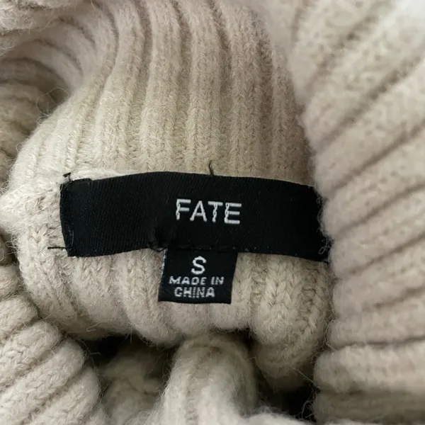 Cream Sweater - Image 3