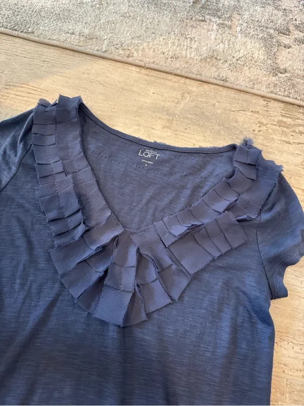 LOFT Navy Blue Ruffle V-Neck Sleeve Top Size Small - Image 2