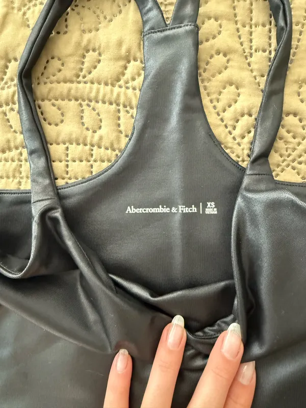 Abercrombie Workout Tank - Image 3