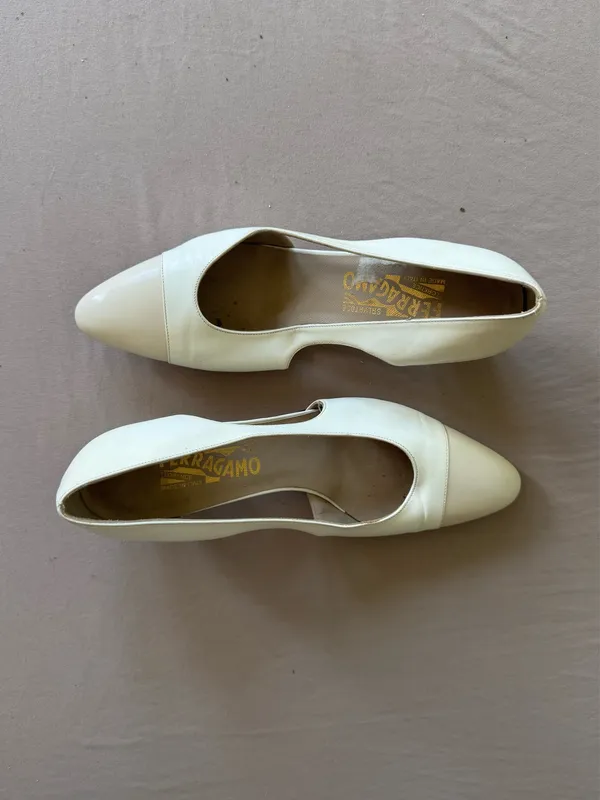Vintage Salvatore Ferragamo Leather Pumps - Image 2