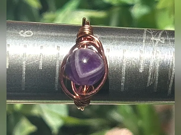 💍 Handcrafted chevron amethyst copper wire wrapped crystal ring size 8 - Image 4