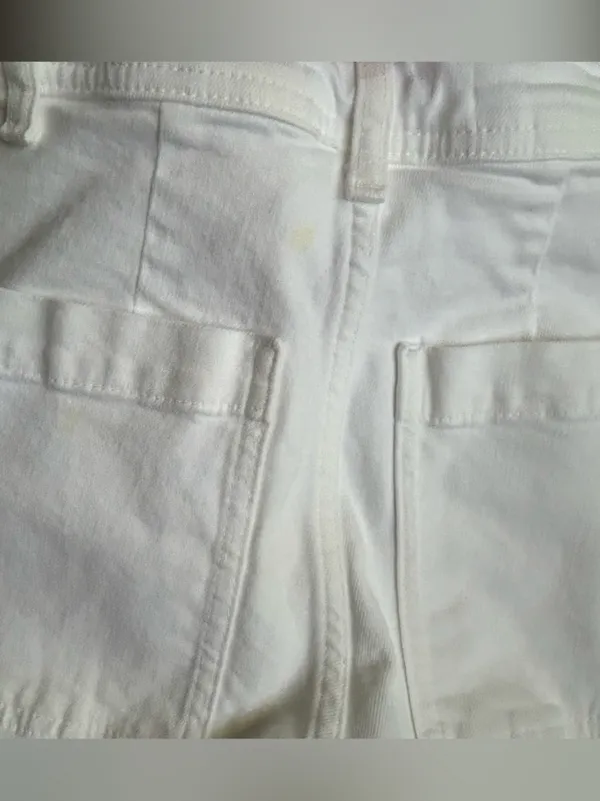 Zara White Wide-Leg Jeans with Frayed Hem Stretch - Image 6