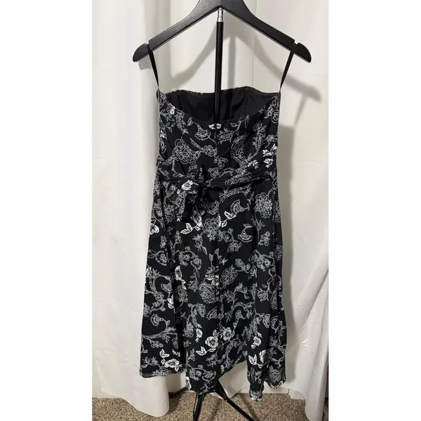 White House Black Market Strapless Floral Toile Midi Dress Black White Size 2 - Image 4