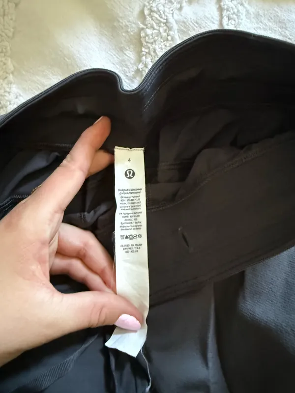 Lululemon Grey Joggers High-Rise - Image 4